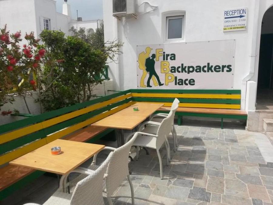 Fira Backpackers Place Экстерьер фото